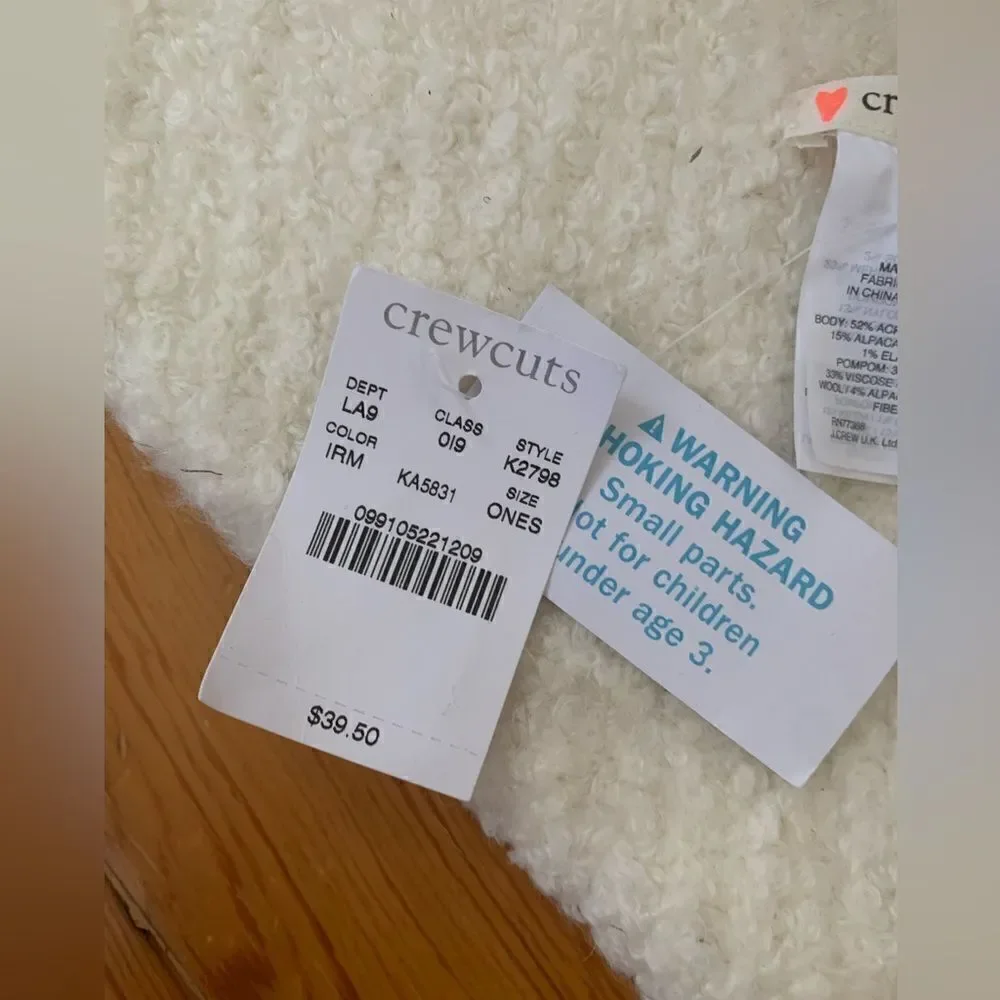 NWT  Crewcuts Scarf